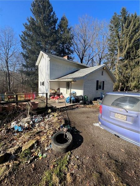 2433 Pennsylvania Avenue, Shenango, New Castle, PA