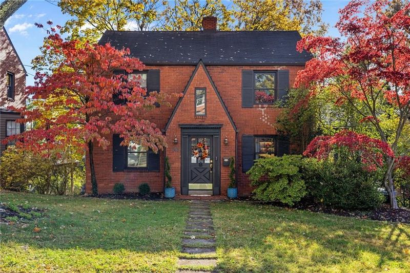 747 Fruithurst Drive, Mt. Lebanon, Pittsburgh, PA