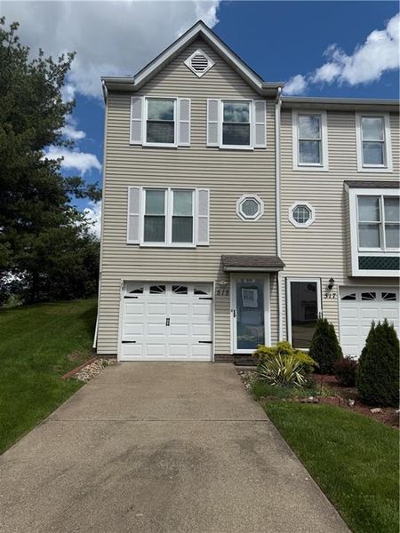 515 Elm Court, Allegheny-West, Oakdale, PA
