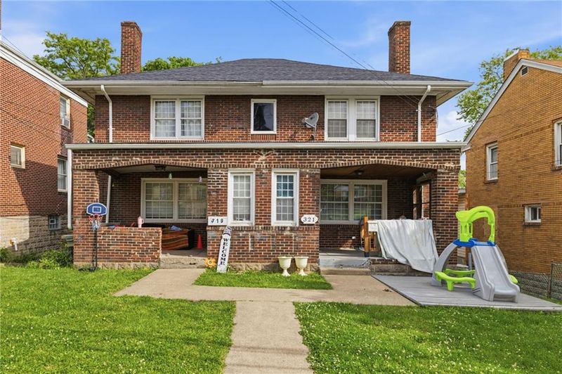 319-321 East Agnew Avenue, Carrick, PA
