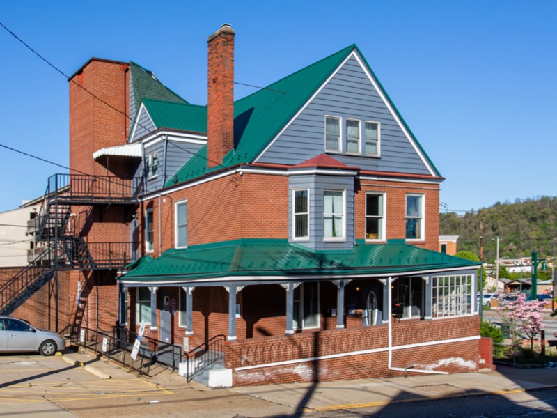 806 West St, Homestead, PA